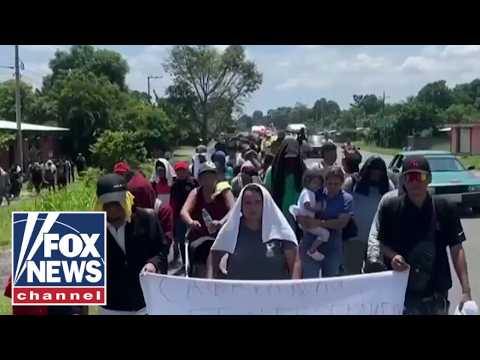 DEVELOPING: MASSIVE migrant caravan headed to US